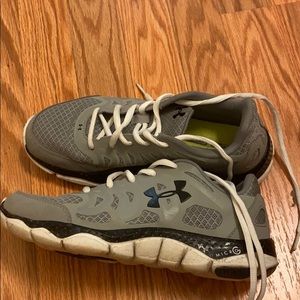 Under Armour shoes size 6.5